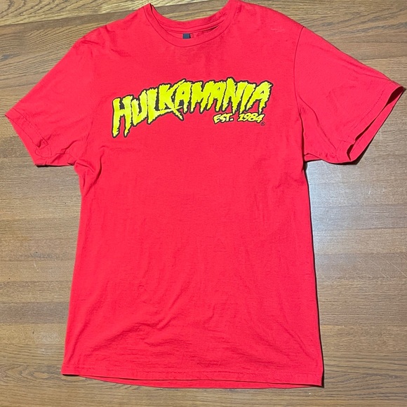 Gildan Other - Gildan Red Hulkamania Graphic Tee